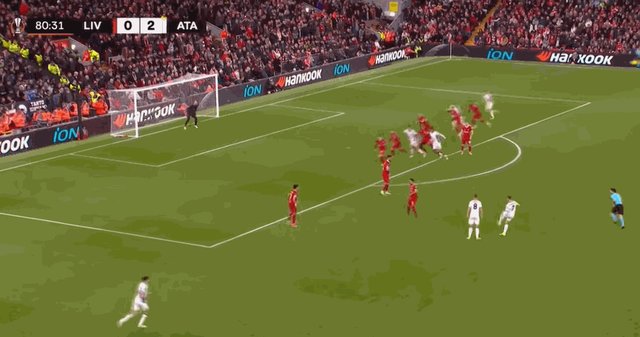 1712870438139076959.gif 斯卡马卡顶高.gif